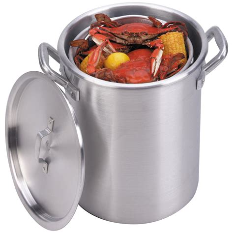 A recessed lid seals in moisture for tender seafood, poultry, veggies and more. . King kooker pot